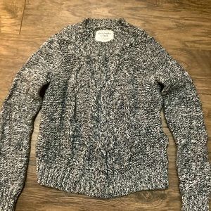 Abercrombie women’s sweater size XS